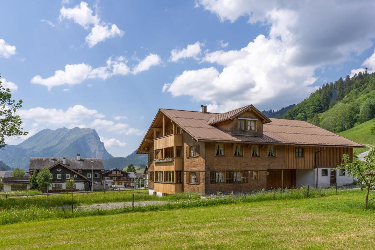Haus Maria-Theresia Schoppernau Exterior foto